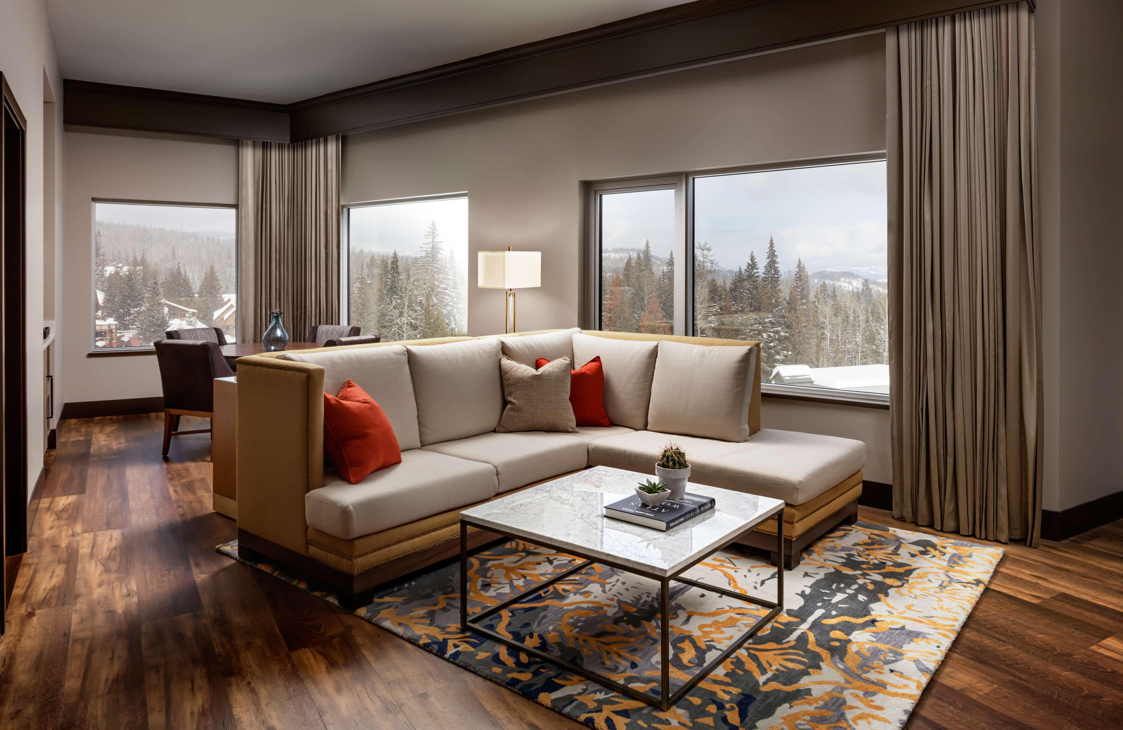 The Josie Hotel, Autograph Collection Rossland Luaran gambar
